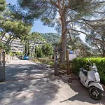 Extraordinary Sea View - 1 Bdr With Ac *